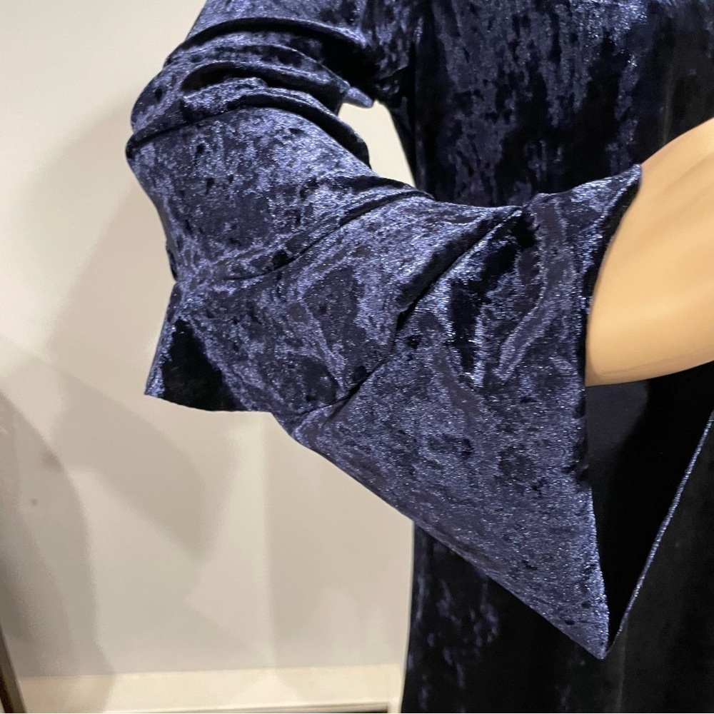 Mika and Gali NWT party dress M midnight sapphire blue velvet - Picture 12 of 12